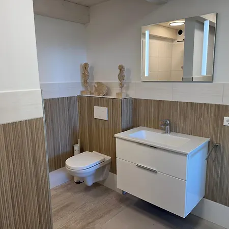 Luett Apartment