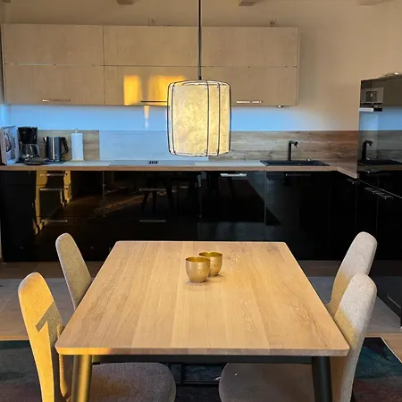 Luett Apartment *